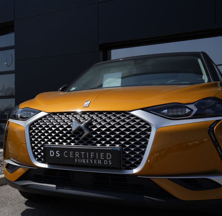 voiture vehicule occasion premium ds store valence drome ardeche 2