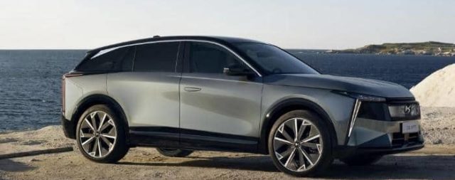 nouvelle ds 7 suv premium electrique hybride concession garage ds store valence mobile
